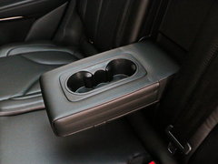 2016款 2.0T 四驱尊雅版