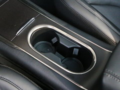 2016款 2.0T 四驱尊雅版