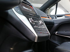 2016款 2.0T 四驱尊雅版