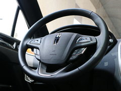 2016款 2.0T 四驱尊雅版