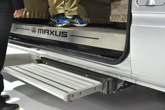 2016款 2.5T 手动商杰国IV短轴低顶9座