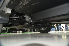 2016款 2.5T 手动商杰国IV短轴低顶9座