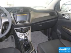 2016款 1.5L 手动智能舒适型