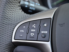 2016款 1.5L 手动舒适型天窗版