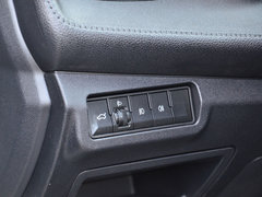 2016款 1.5L 手动舒适型天窗版