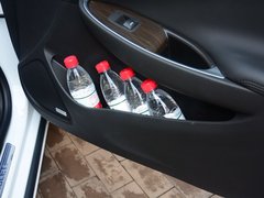 2016款 2.5L 自动锐尊版