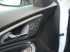 2016款 2.5L 自动锐尊版