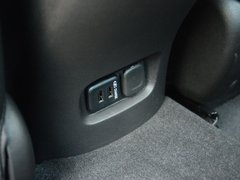 2016款 2.5L 自动锐尊版