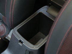 2016款 1.6L 自动尊贵型国V