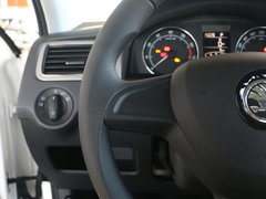 2016款 改款1.6L 自动创行版