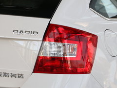 2016款 改款1.6L 自动创行版