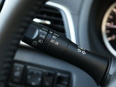 2016款 1.8XV CVT智尊版