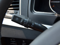 2016款 1.3T 手动尊贵型