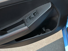2016款 1.3T 手动尊贵型