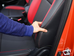 2016款 1.5L 手动尊贵版