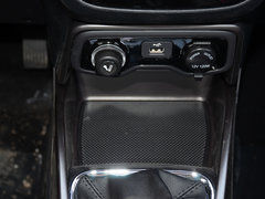 2016款 1.5L 手动豪华版