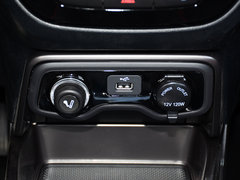2016款 1.5L 手动豪华版