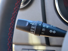 2016款 40L 2.3T手动四驱尊享版