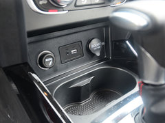 2016款 1.5T 自动旗舰型