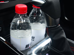 2016款 1.5T 自动旗舰型