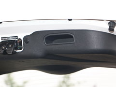 2017款 1.5T 自动旗舰型
