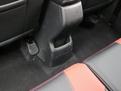 2017款 1.5T 自动旗舰型