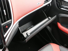 2017款 1.5T 自动旗舰型
