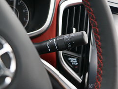 2017款 1.5T 自动旗舰型