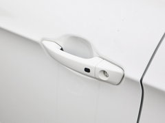 2017款 1.5T 自动旗舰型