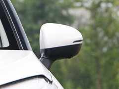 2017款 1.5T 自动旗舰型
