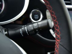 2016款 1.5L 手动智能型