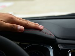 2016款 1.5L 手动智能型