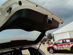 2016款 1.5L 手动智能型