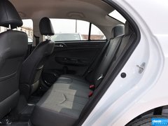 2016款 300 豪华型