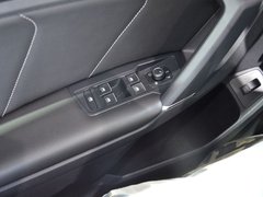 2016款 2.0TSI 标准型