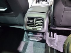 2016款 2.0TSI 标准型