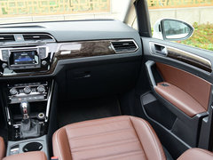 2016款 途安L 280TSI DSG豪华版