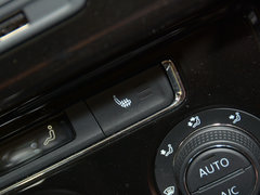 2016款 1.6L 自动豪华型