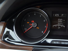 2016款 1.6L 自动豪华型