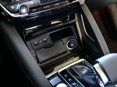2016款 28T 四驱旗舰版 5座