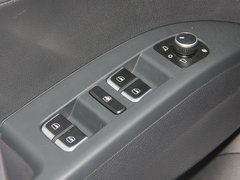 2016款 28T 四驱旗舰版 5座