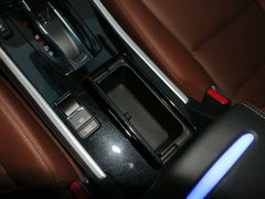 2016款 2.4L 智尊版