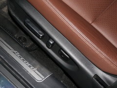 2016款 2.4L 智尊版