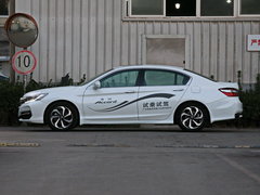 2016款 2.4L 智尊版