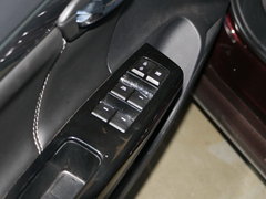 2016款 235T 自动尊贵版
