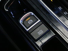 2016款 235T 自动尊贵版