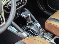2016款 1.5L 自动尊贵版