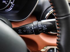 2016款 1.5L 自动尊贵版