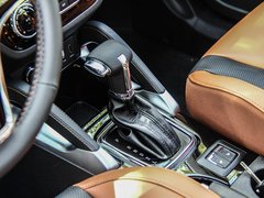2016款 1.5L 自动尊贵版