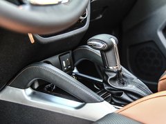 2016款 1.5L 自动尊贵版